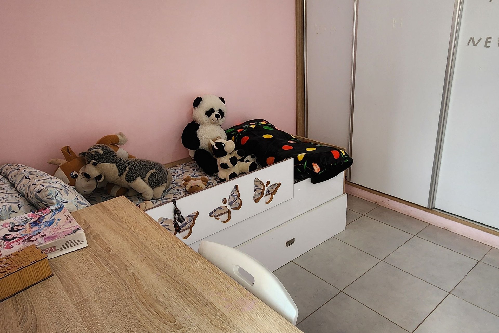 /ai185419/image_983758848.jpg
