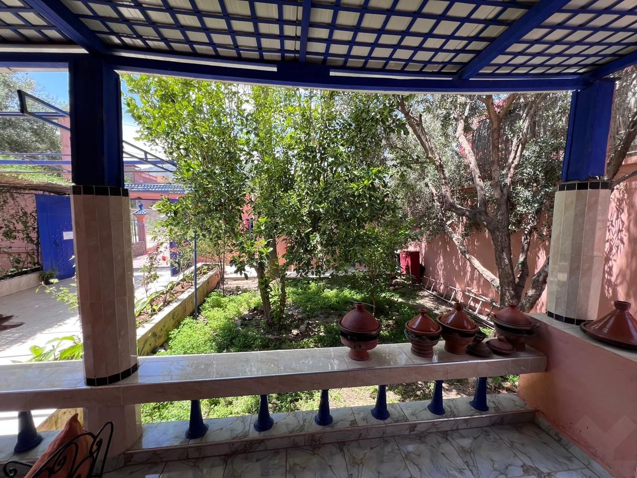 /ai188173/image_294262294.jpeg