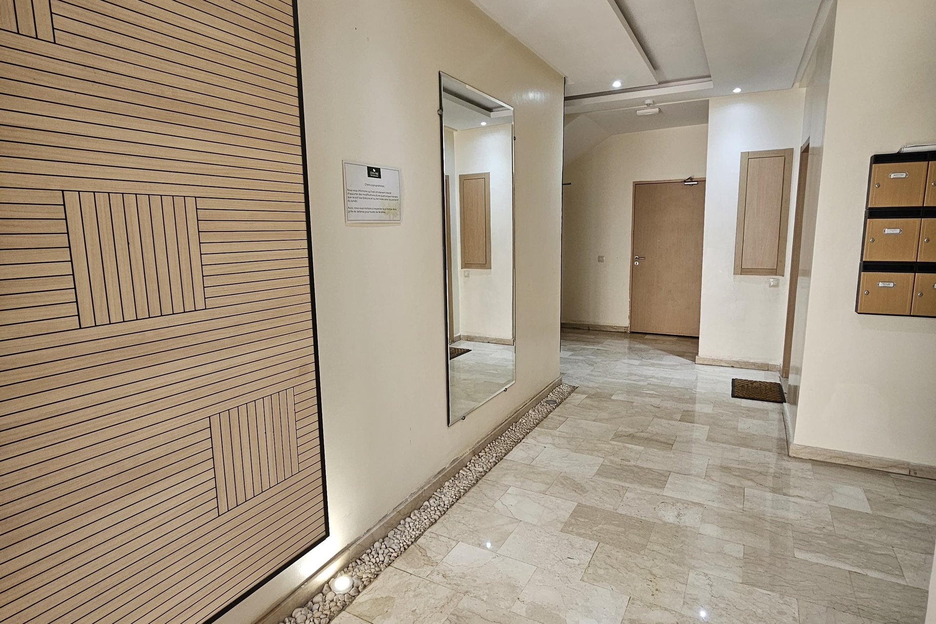 /ba191415/image_163647787.jpg