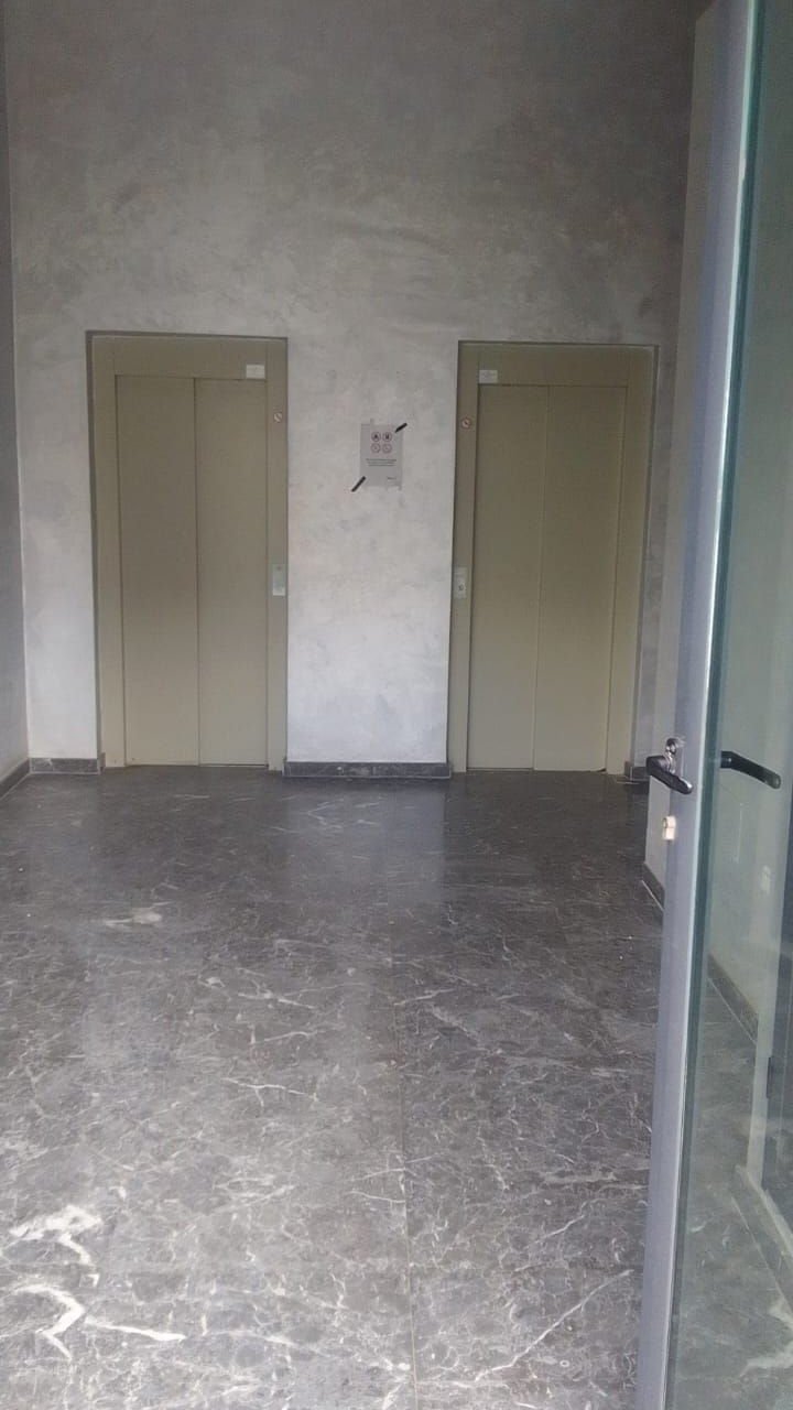 /bi187915/image_612435911.jpg