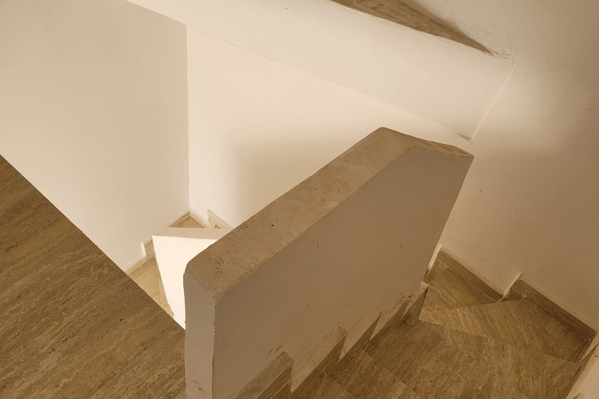 /bi198968/image_348024699.jpg