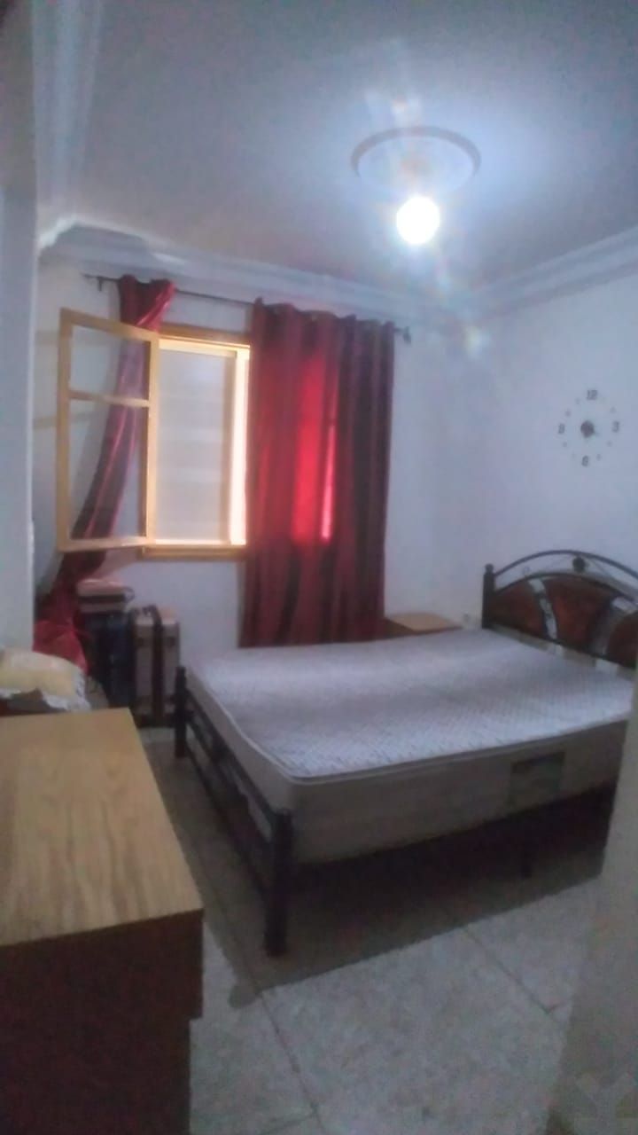 /ca174662/image_901897483.jpeg