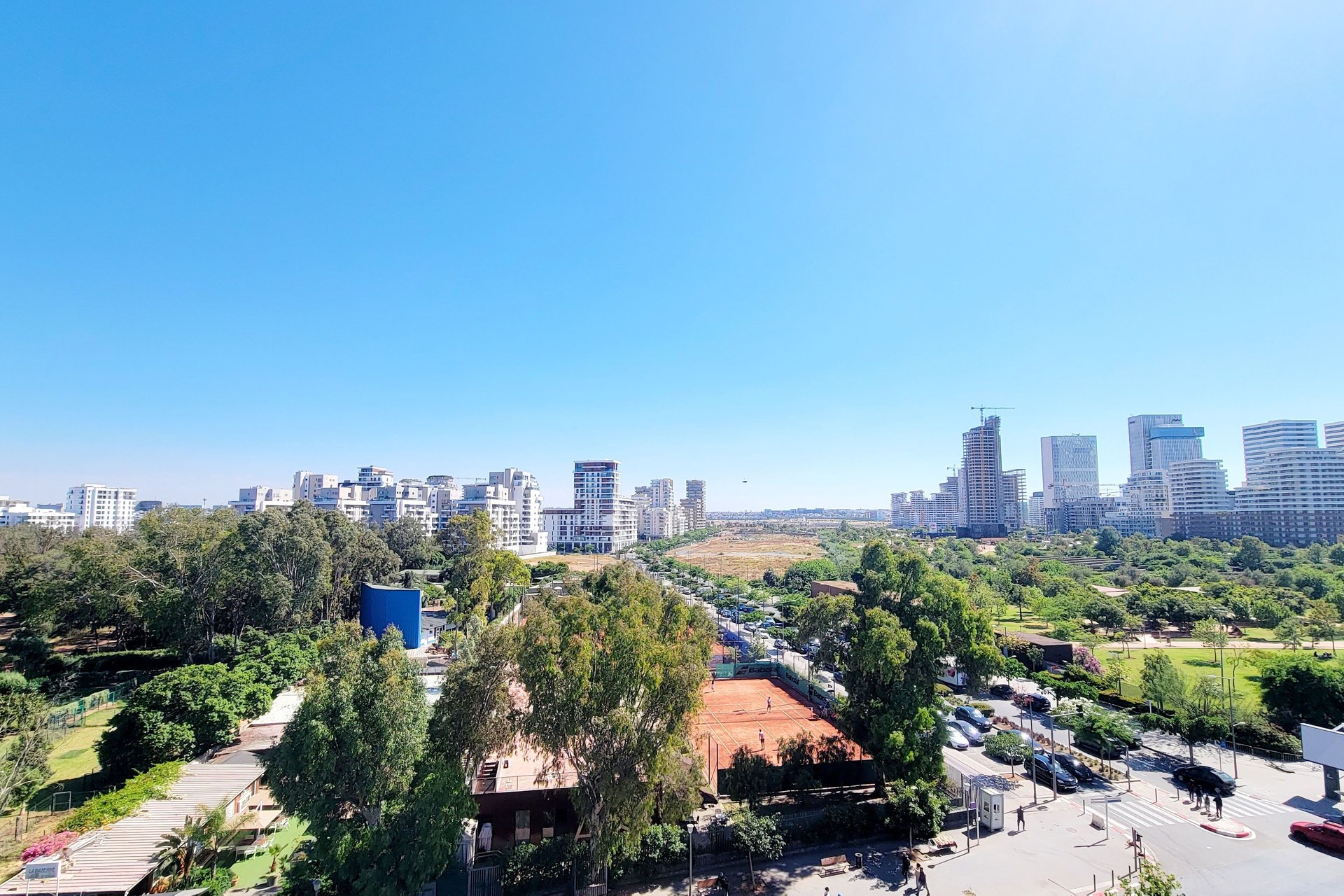 /ca186821/image_165704327.jpg