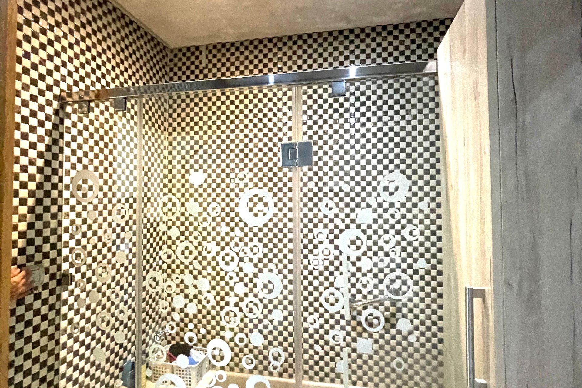 /ca186909/image_139584697.jpeg