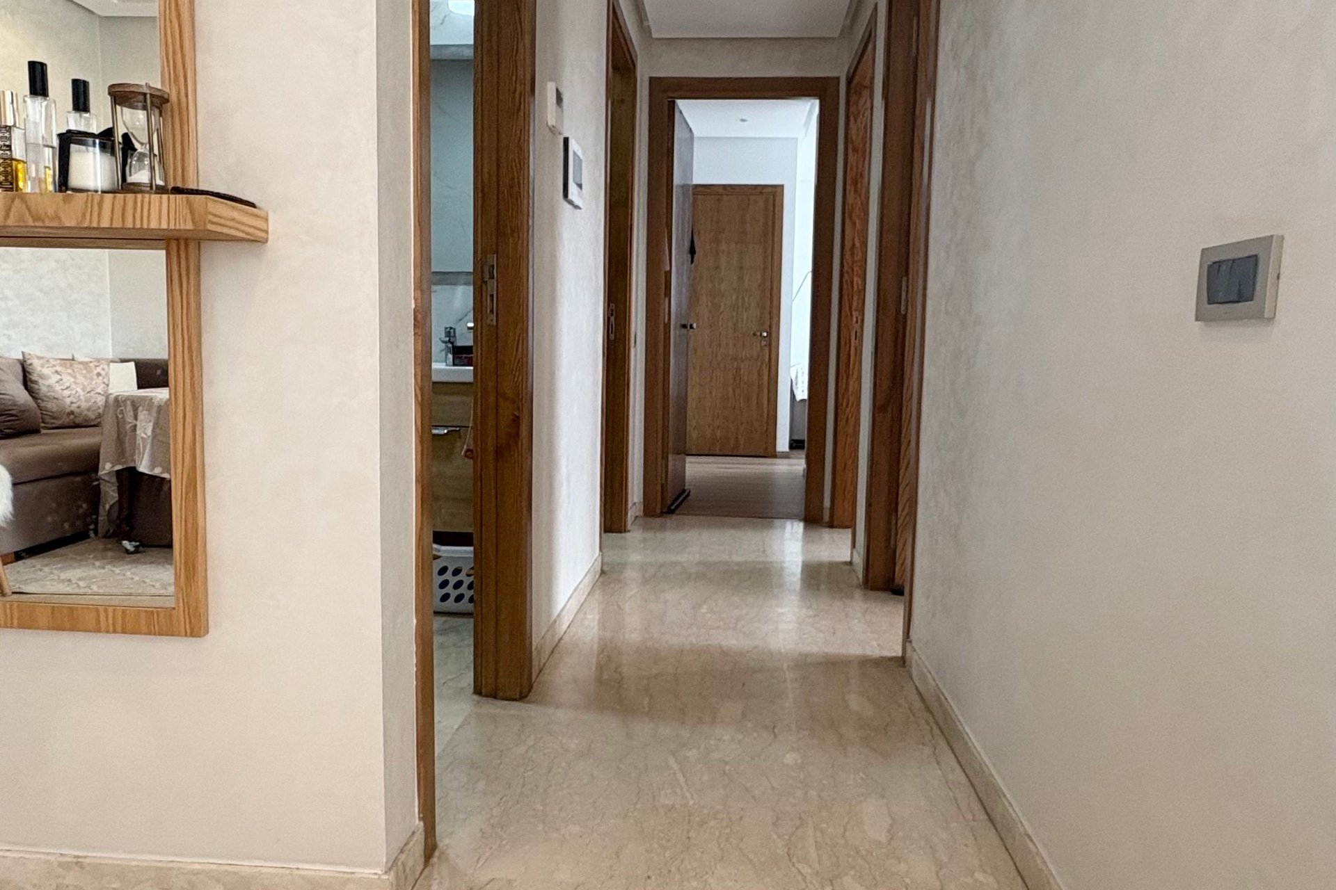 /ca187588/image_326488385.jpeg