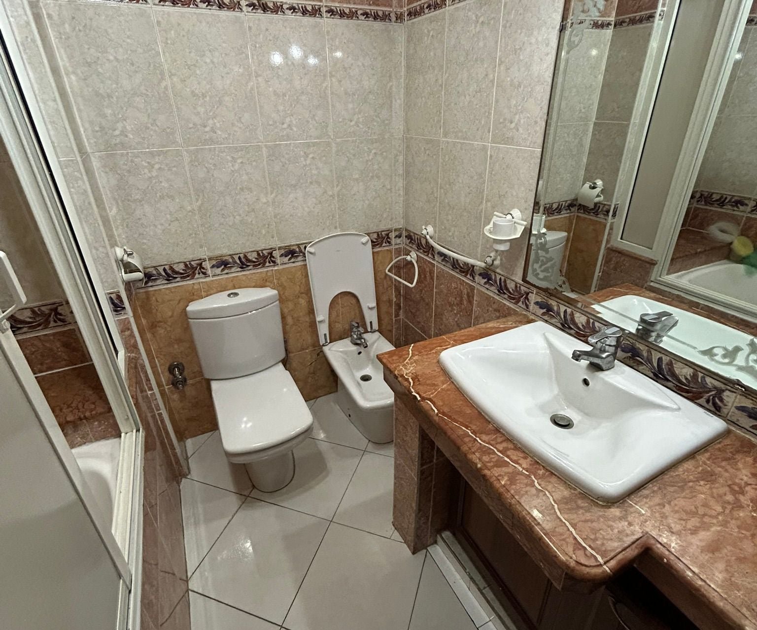 /ca188172/image_669992328.JPEG