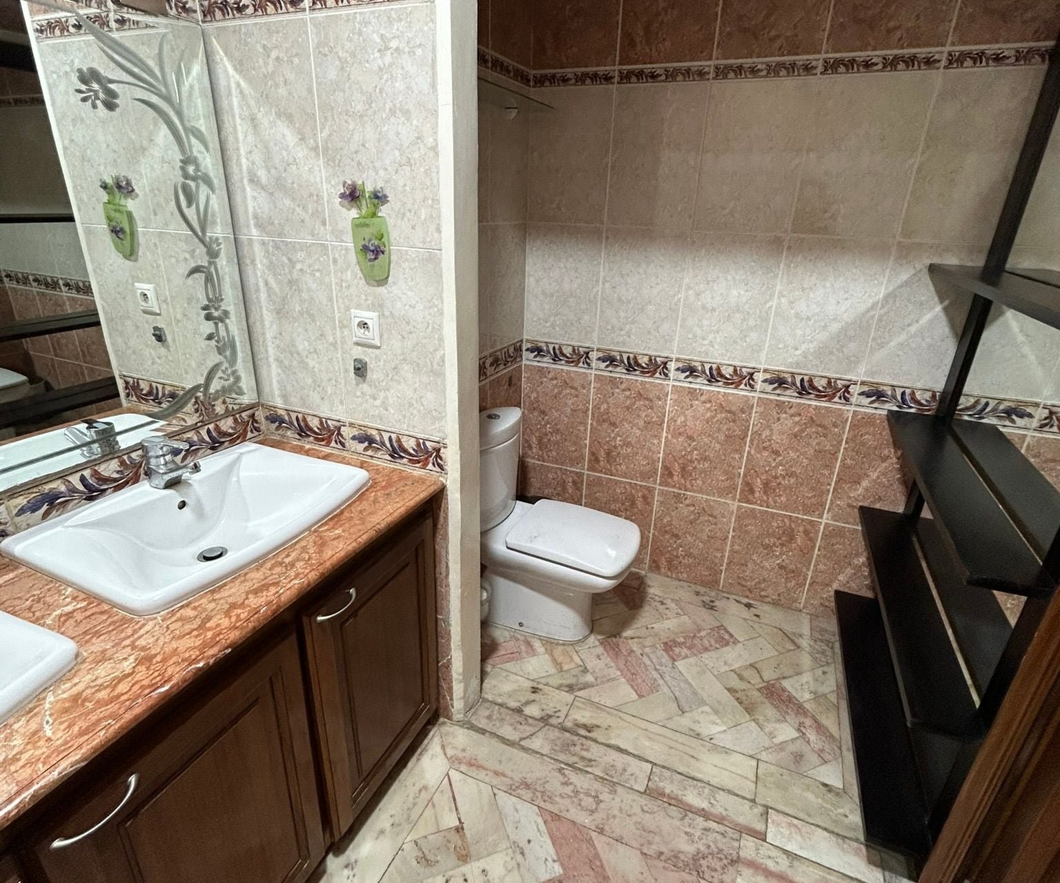 /ca188172/image_722710463.JPEG