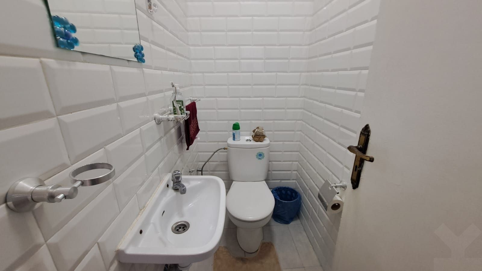 /ca188986/image_562150052.jpeg