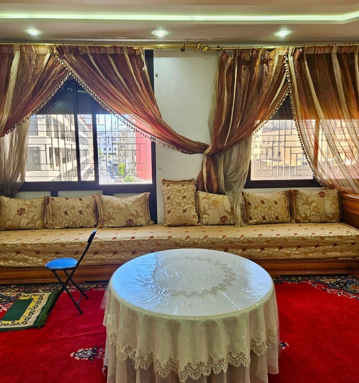 /ca191274/image_77325581.jpg