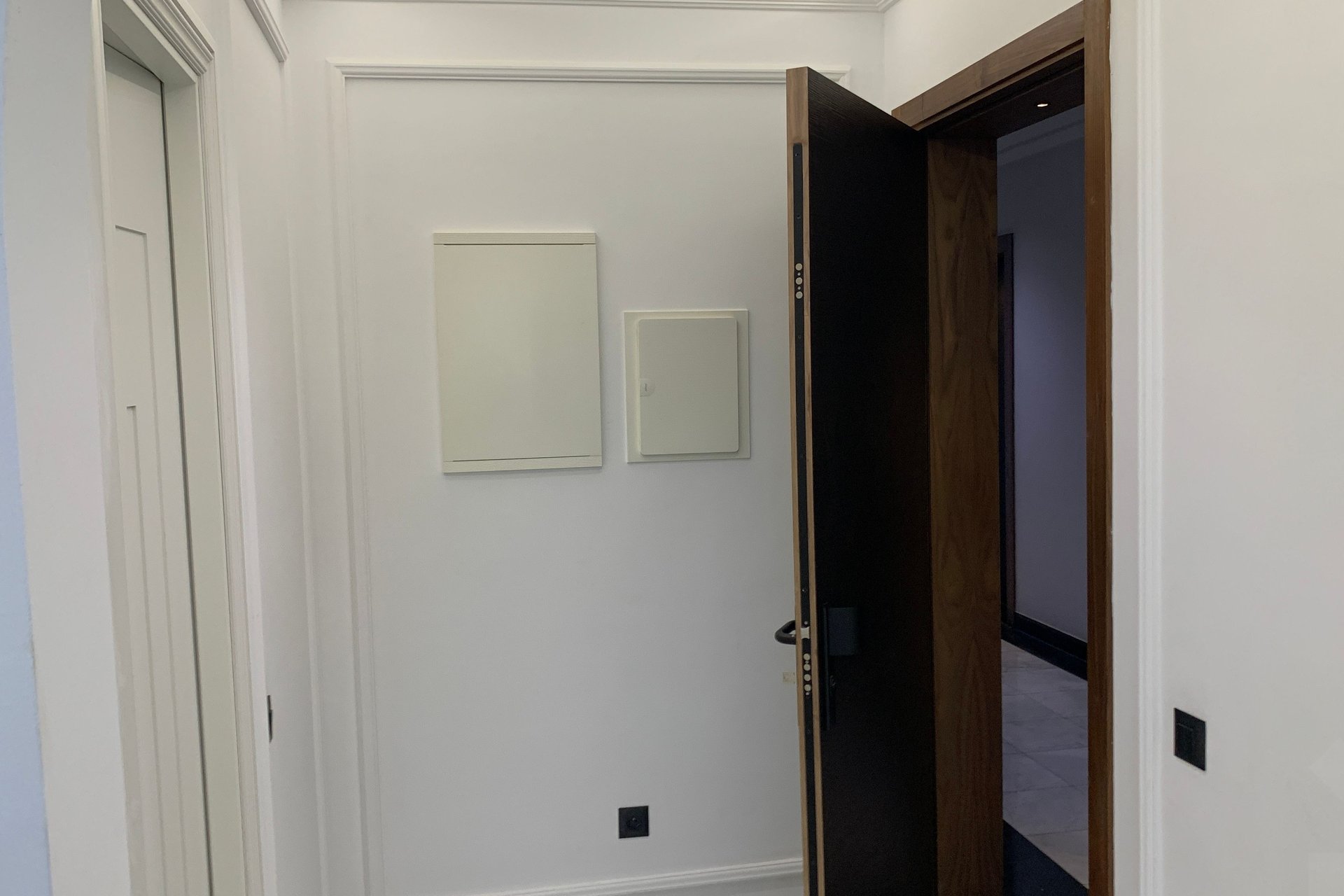 /ca192314/image_307651087.jpeg