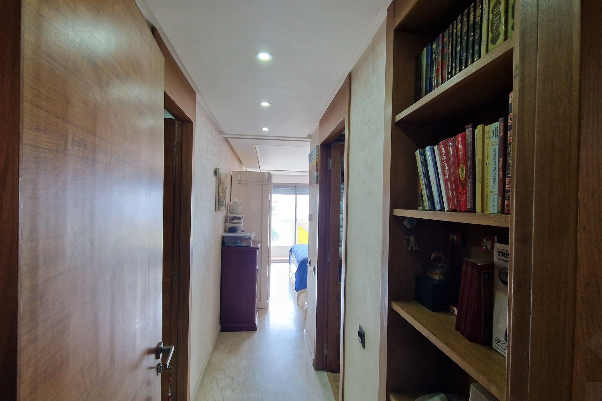 /ca193199/image_60784009.jpg