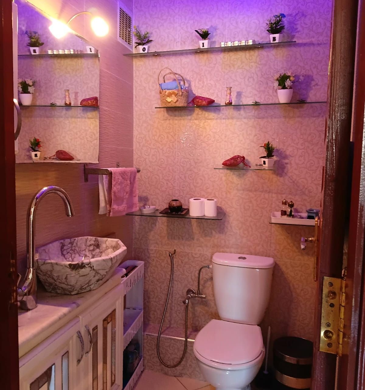 /ca193332/image_320788890.jpeg