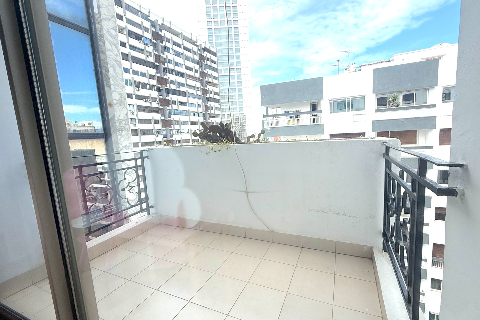 /ca196754/image_833274799.png