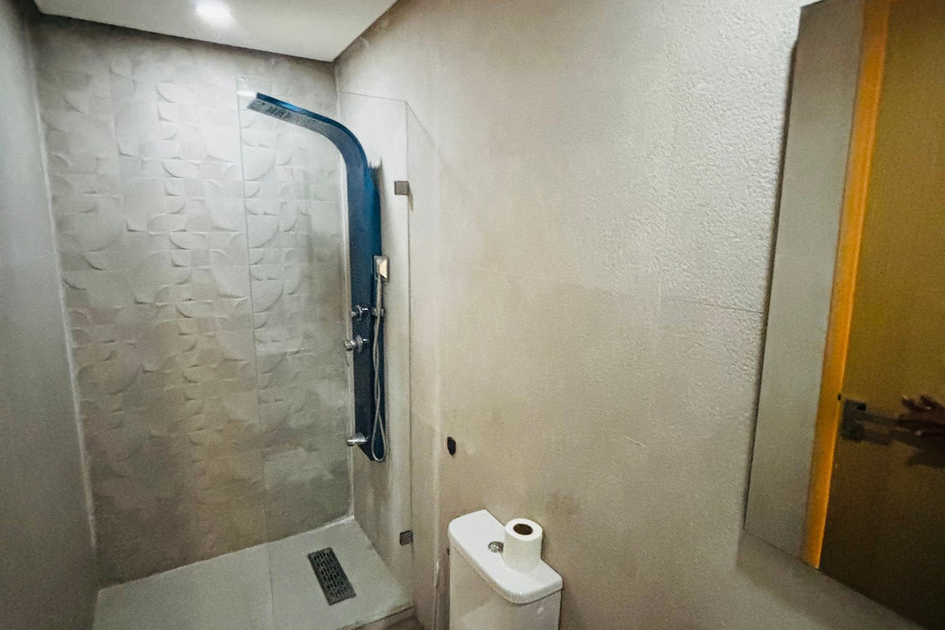 /ca214169/image_169726677.jpeg