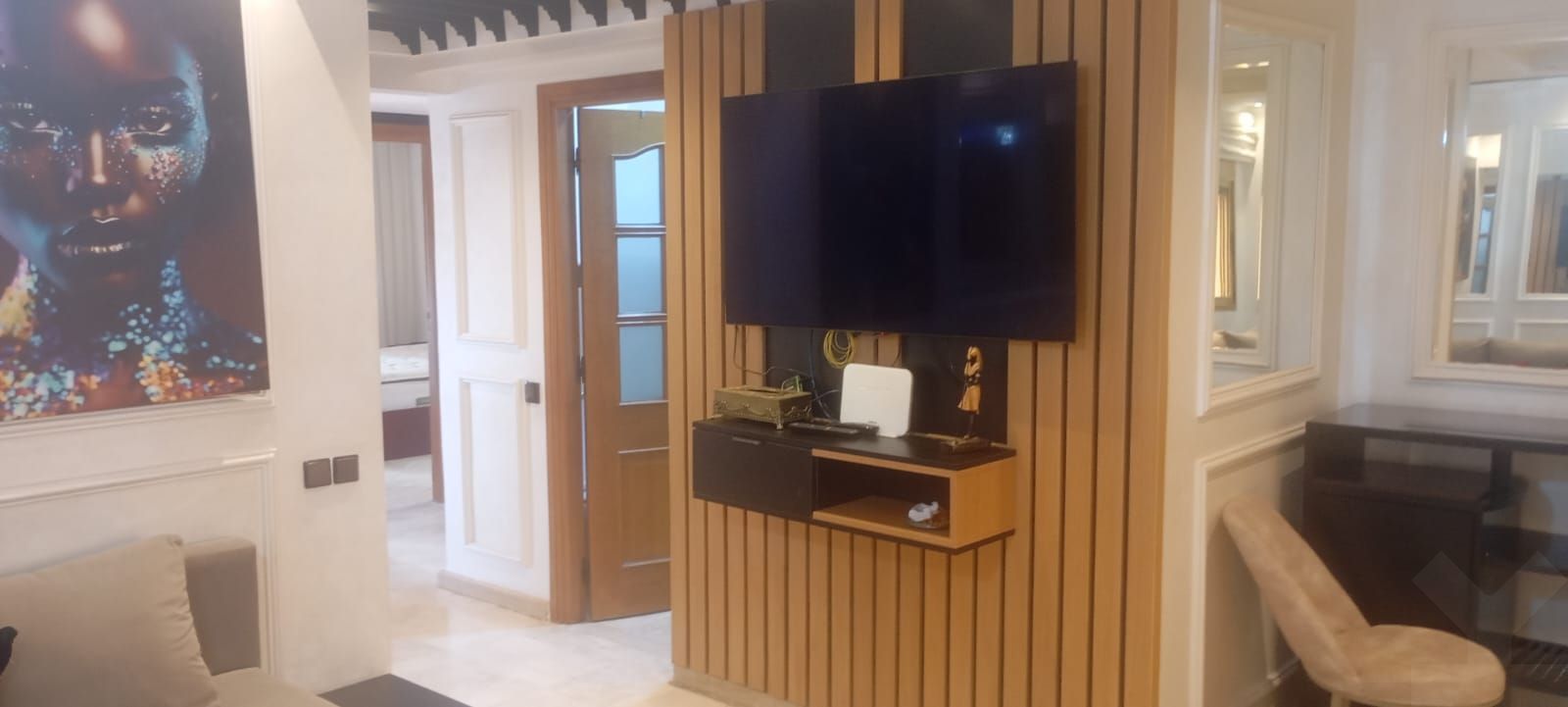 /ca214617/image_425014490.jpeg