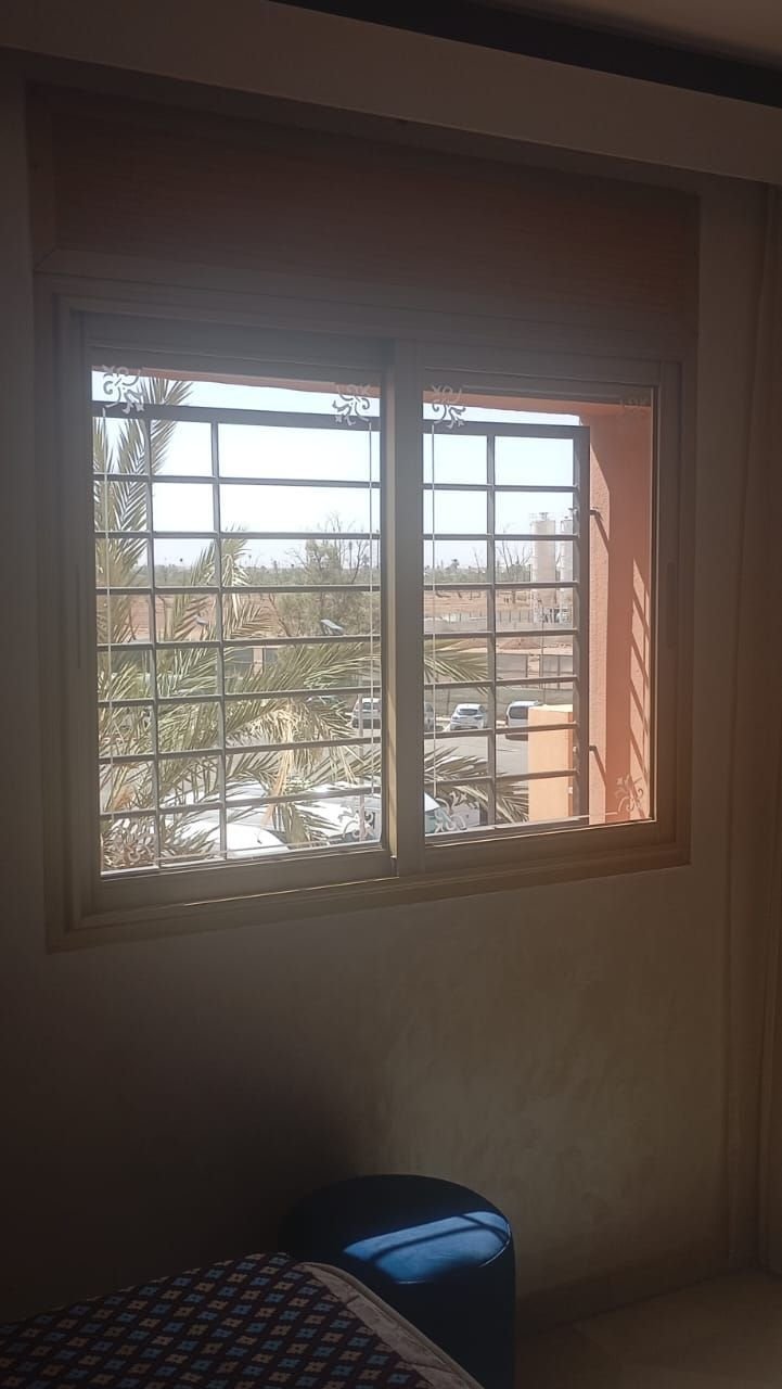 /ca214621/image_365105693.jpeg