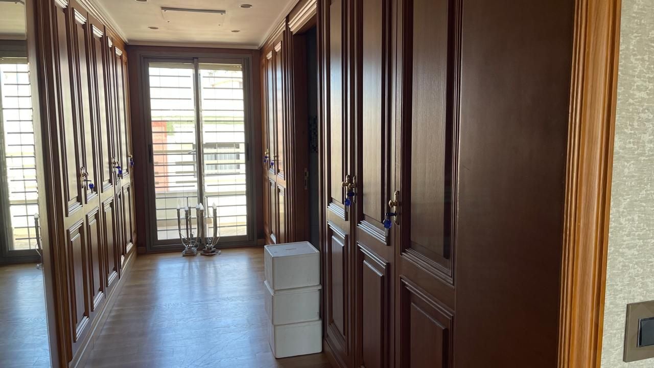 /cd190544/image_368857822.jpeg