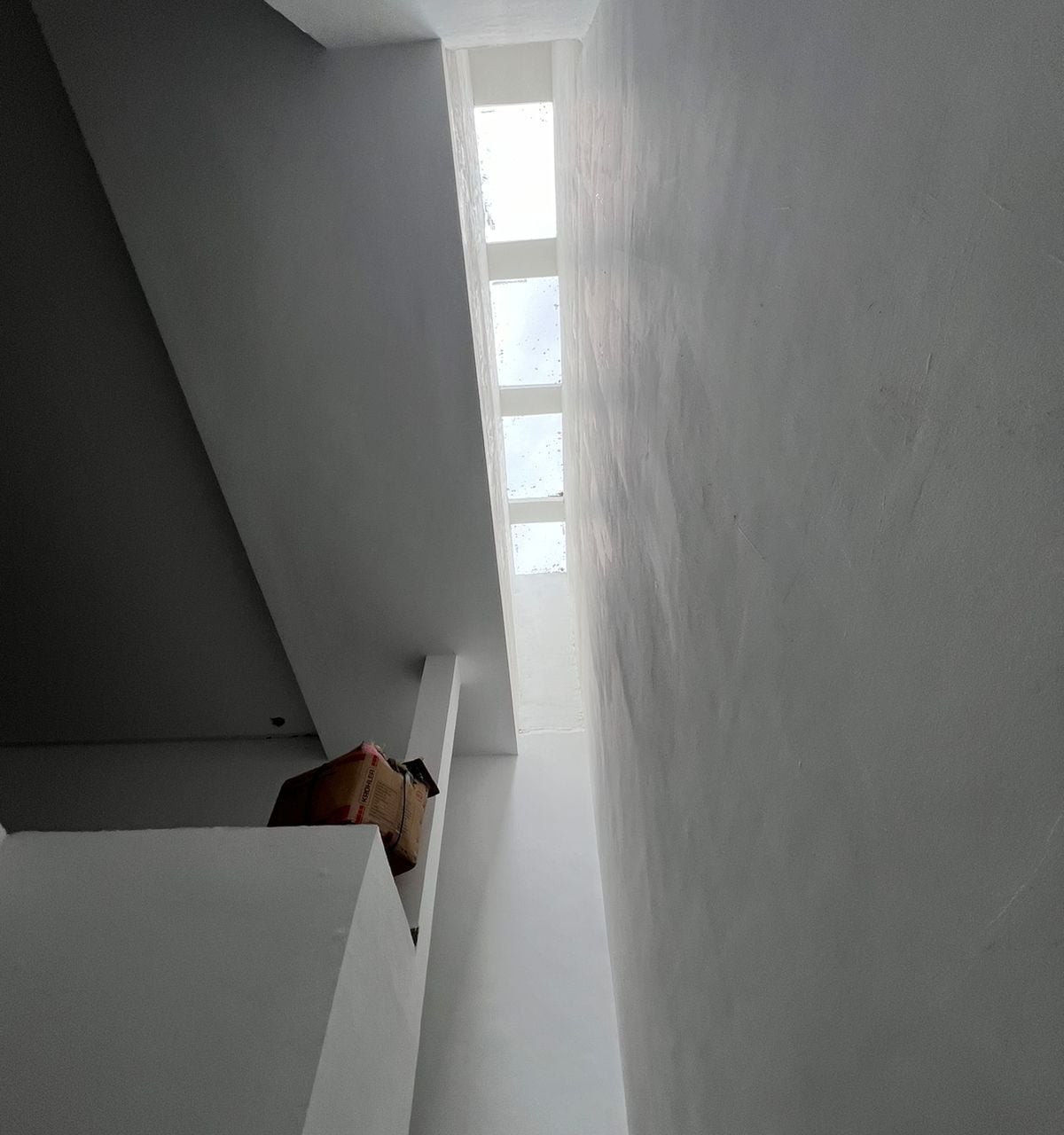 /ci165426/image_810440005.jpeg