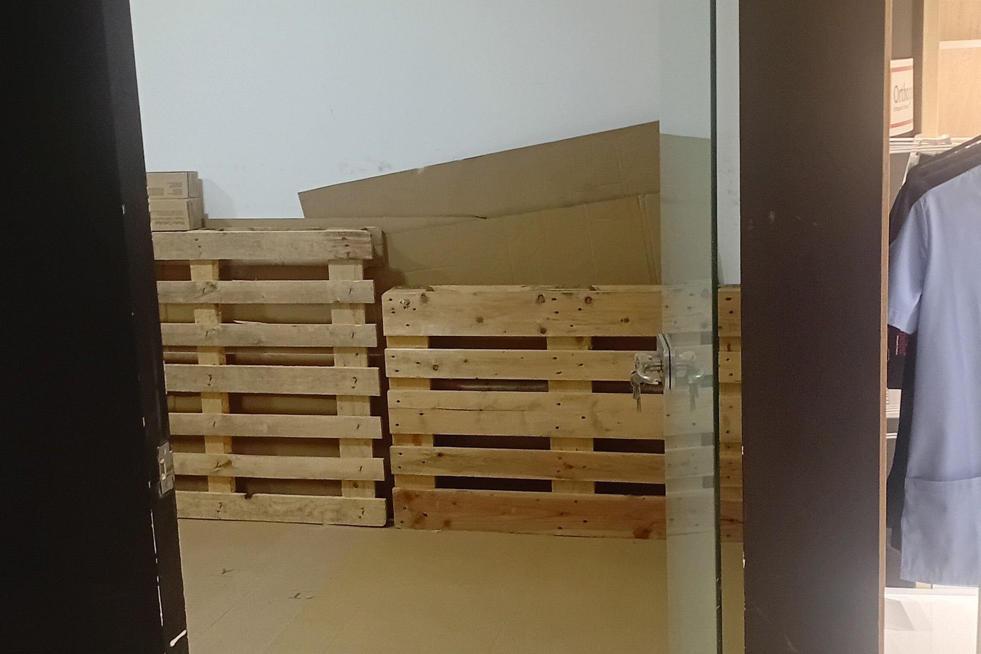/ci171084/image_334219829.jpg