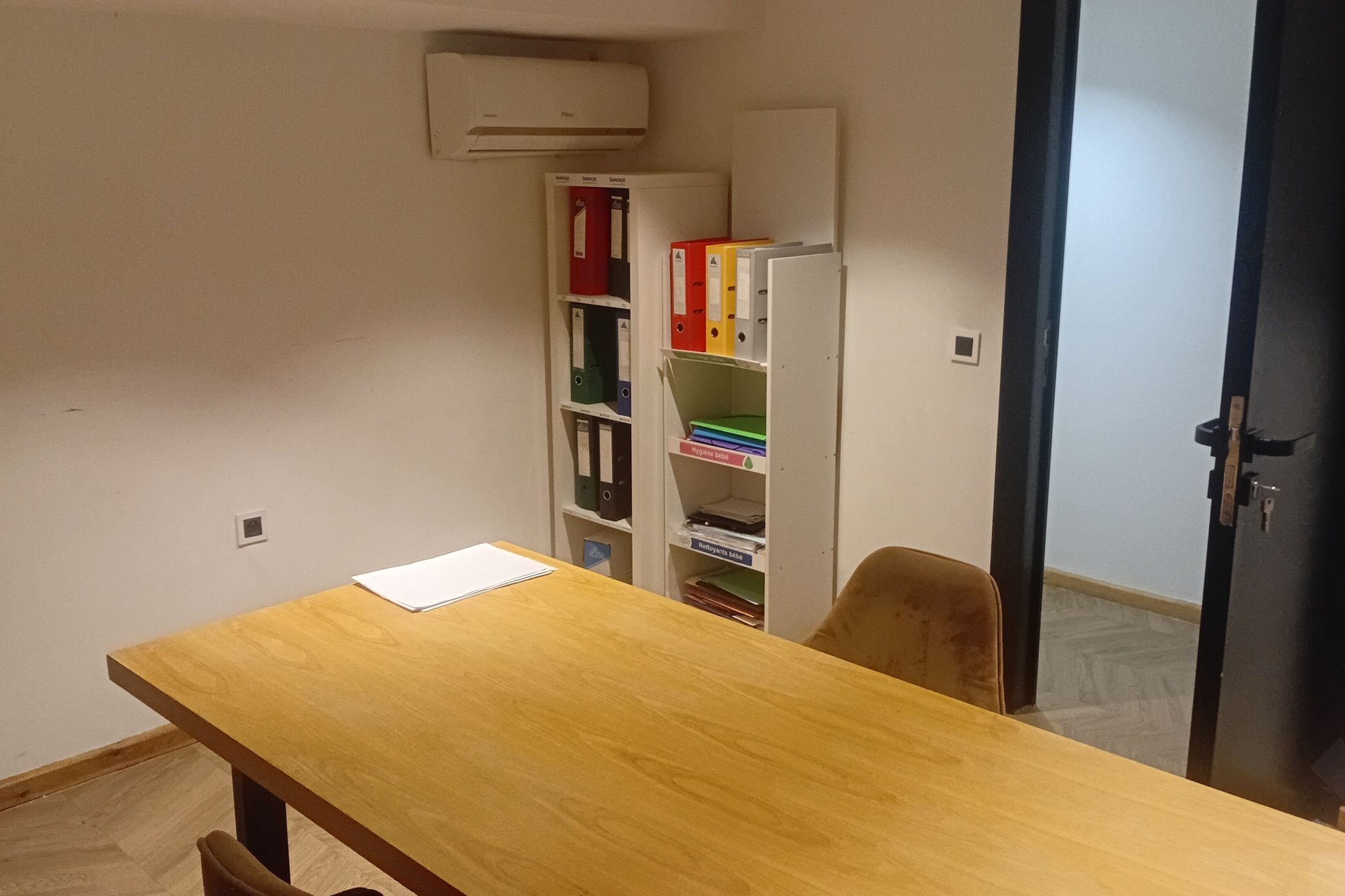 /ci171084/image_608114672.jpg
