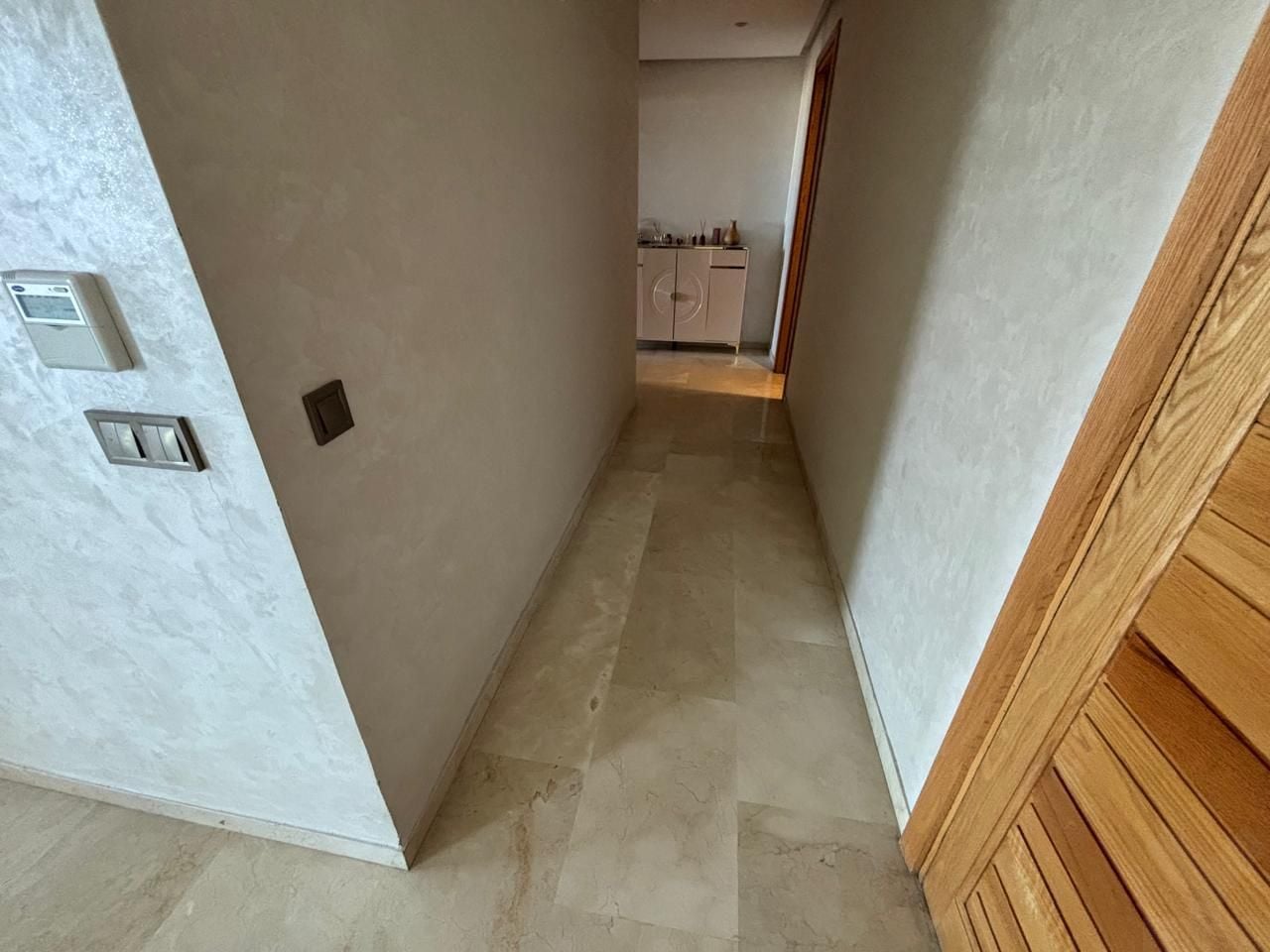 /ci186886/image_233838170.jpg