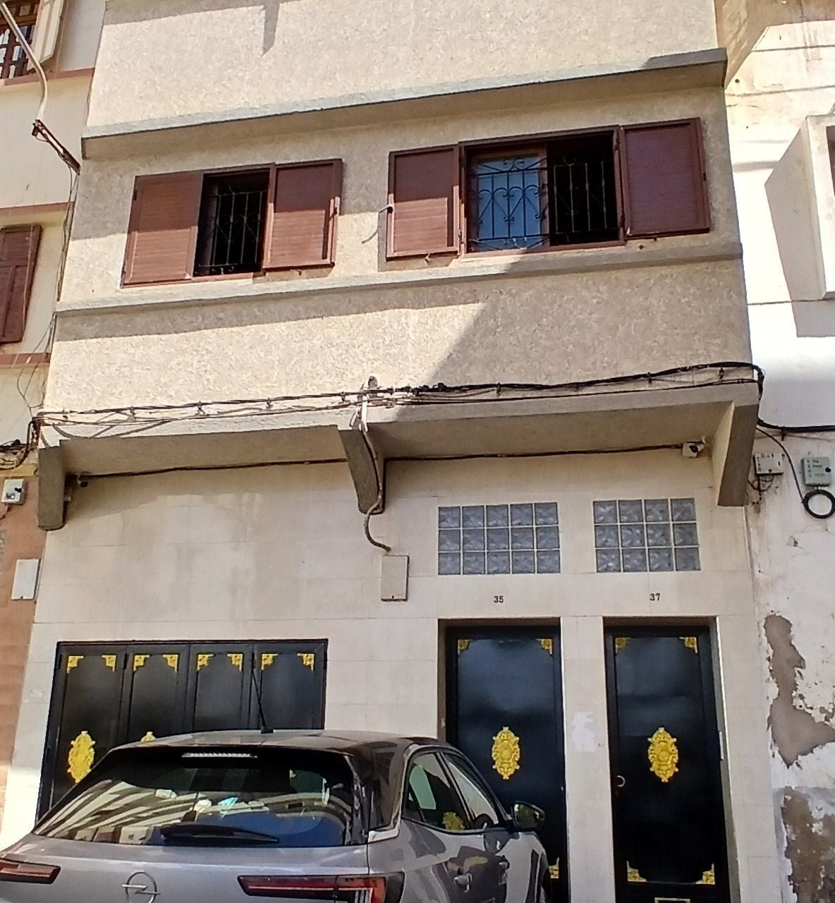 /ci187860/image_1043252.jpg
