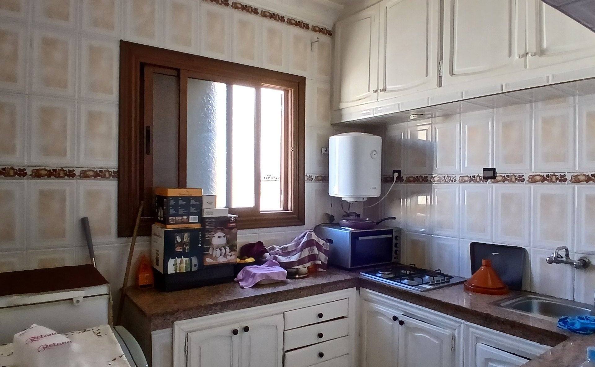 /ci187860/image_317066977.jpg