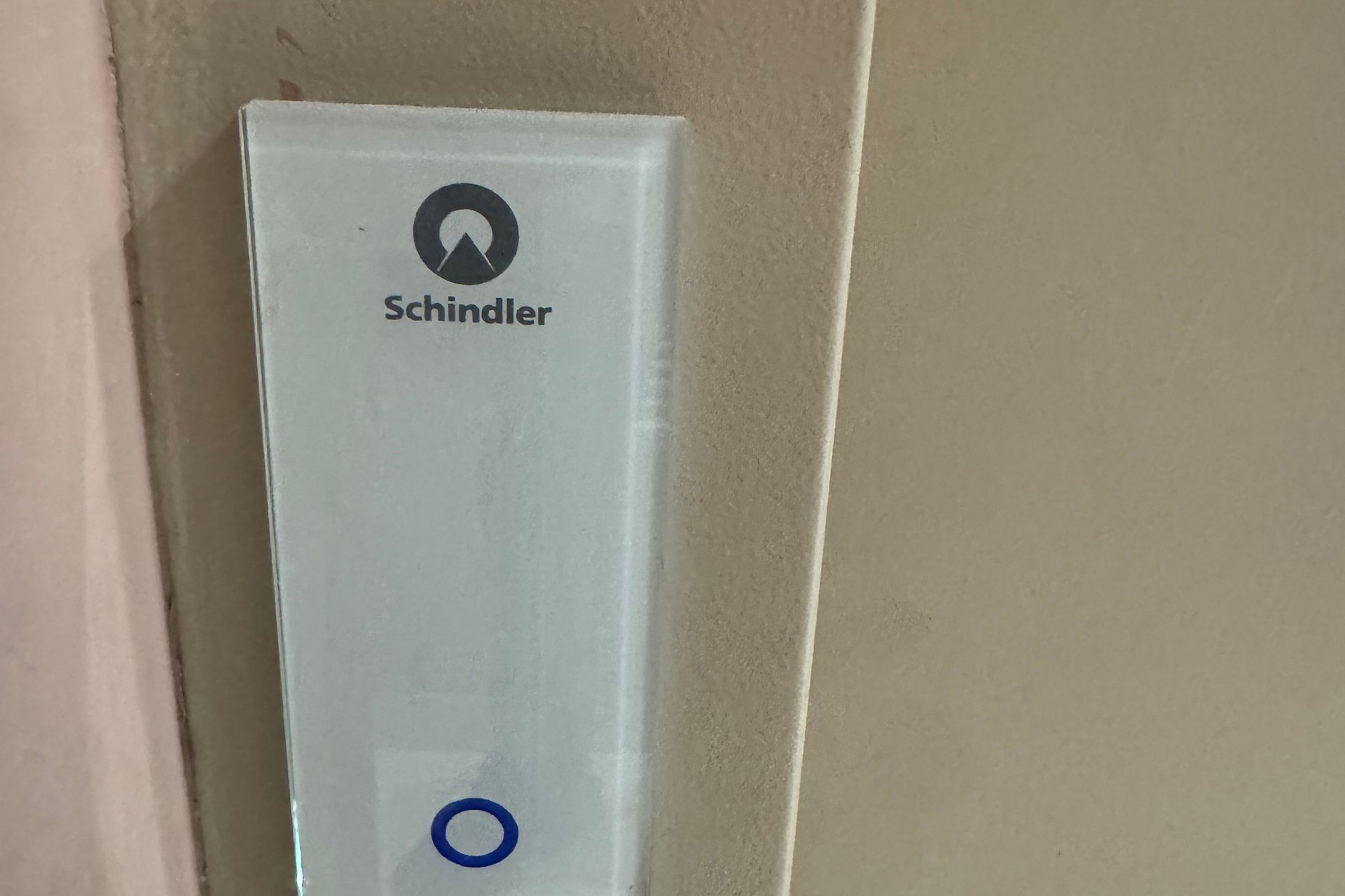 /ci188805/image_55694714.jpeg