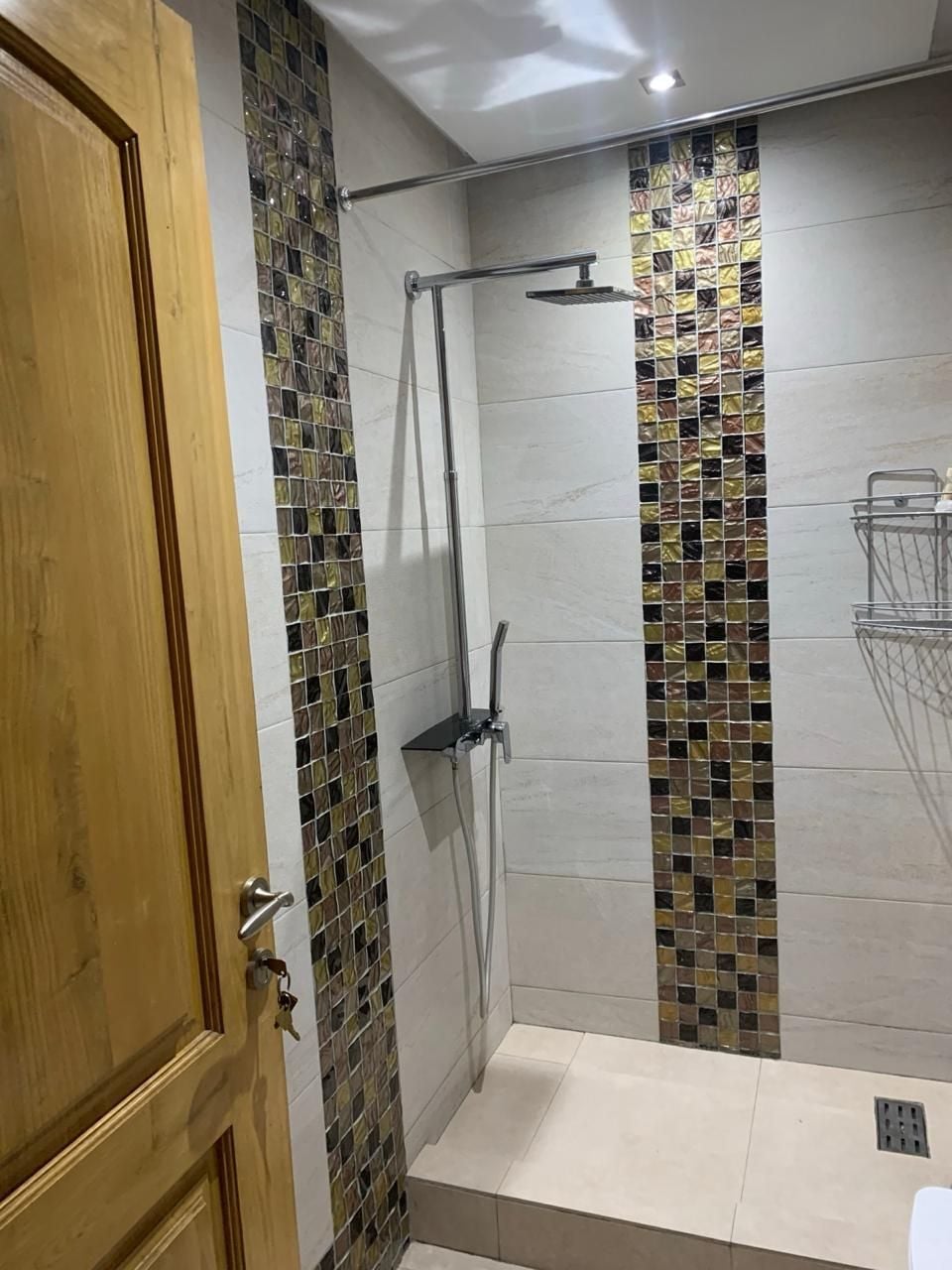 /ci189515/image_560557498.jpg