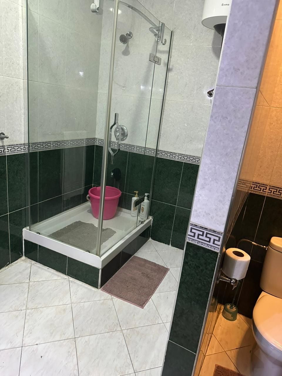 /ci189685/image_426034034.jpeg
