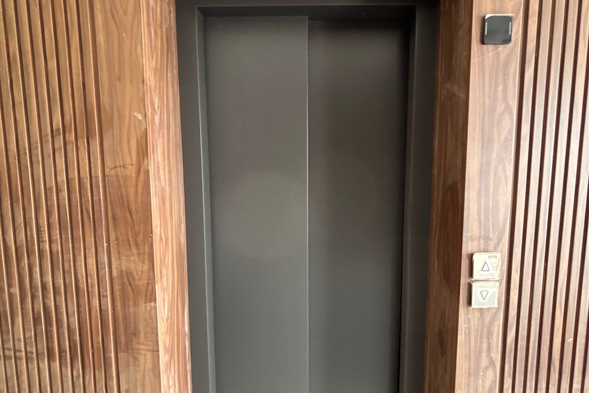 /ci192418/image_436127842.jpg