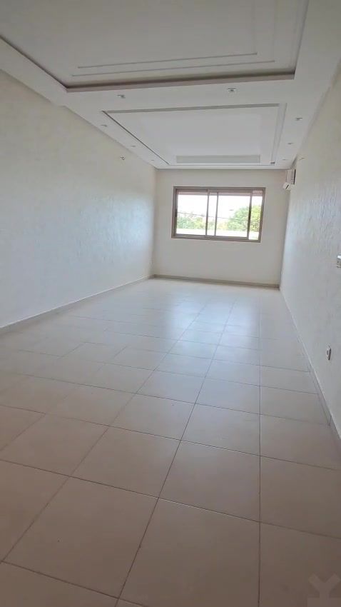 /ci197414/image_853084693.jpg