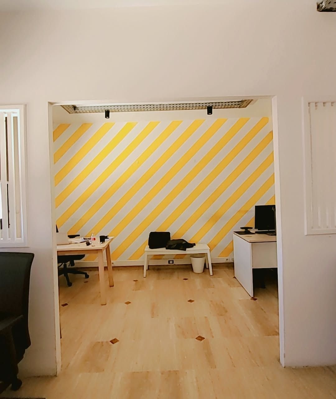 /ci197464/image_497051666.jpg