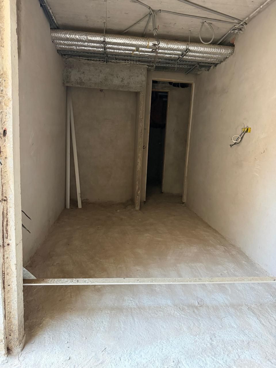 /ci203743/image_393186180.jpeg