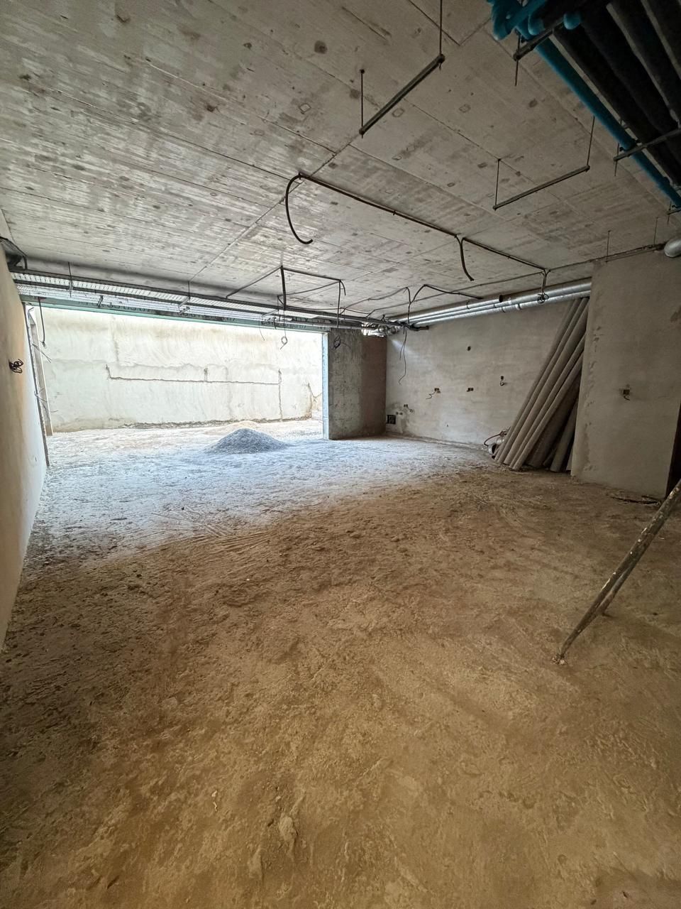 /ci203743/image_501968510.jpeg