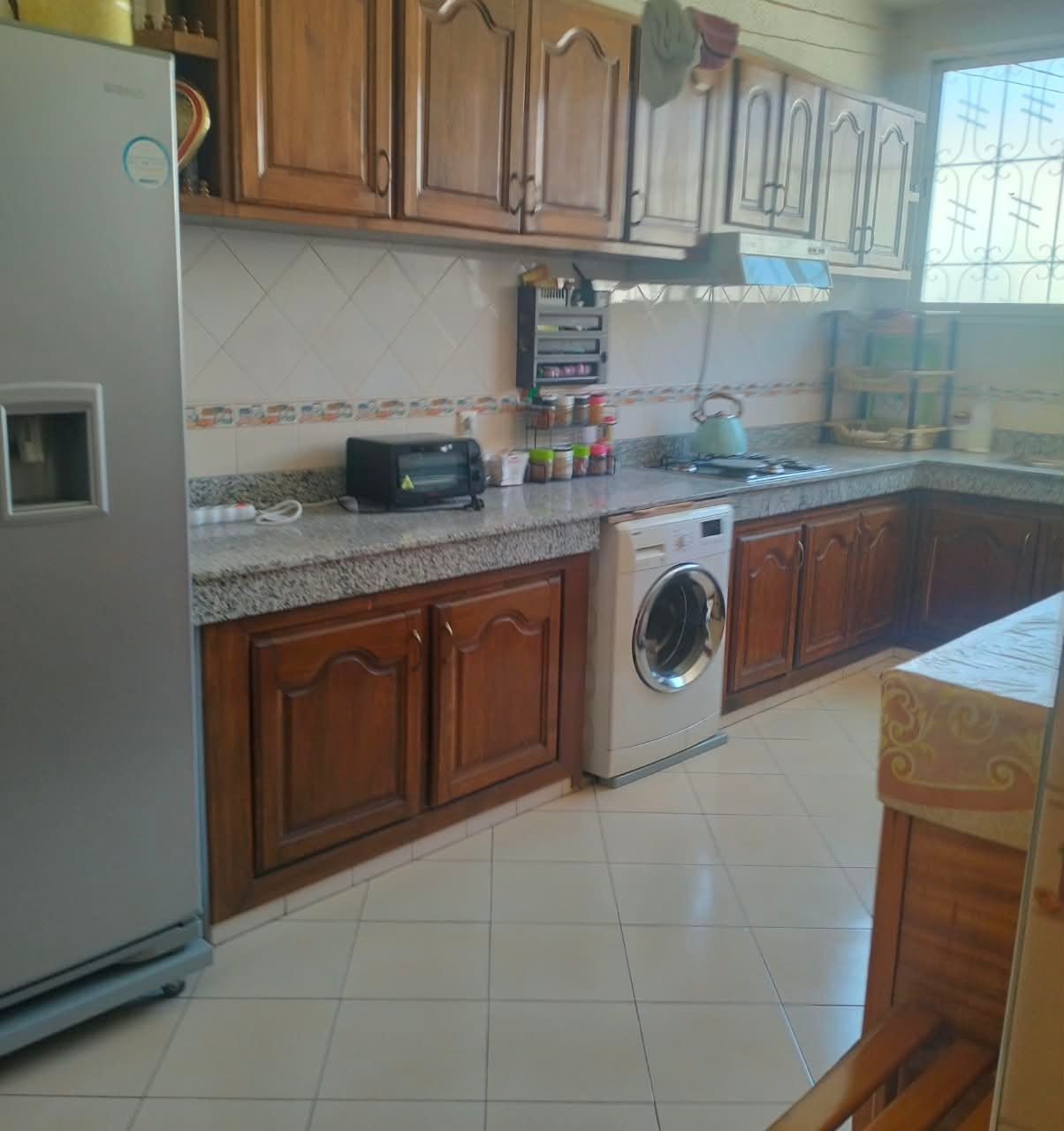 /ci212481/image_607668449.jpeg