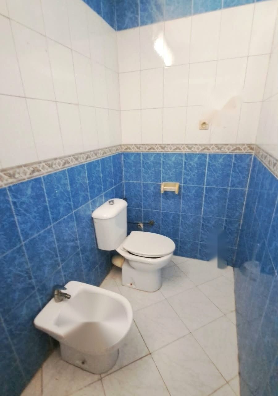 /ci213097/image_478957117.jpeg