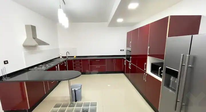 /ci213926/image_541439859.jpg