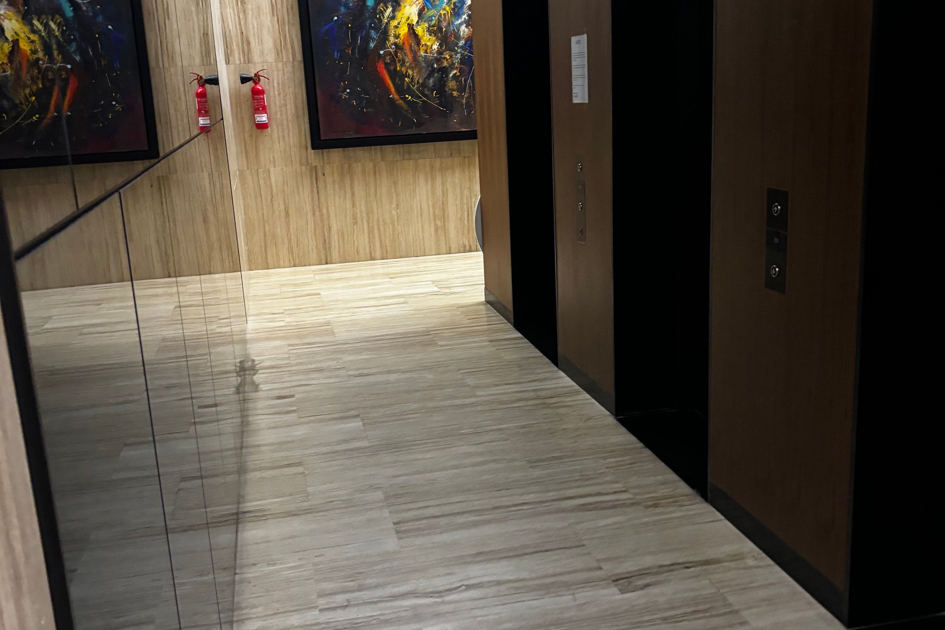 /ci215021/image_776861011.jpeg