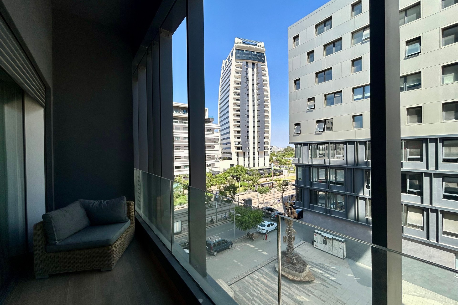 /cs197539/image_391981713.jpeg