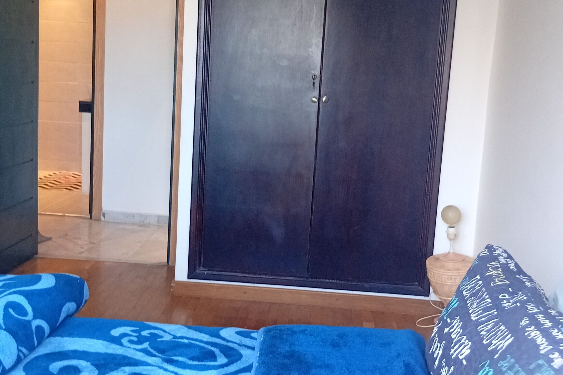 /ma198398/image_526780077.jpeg