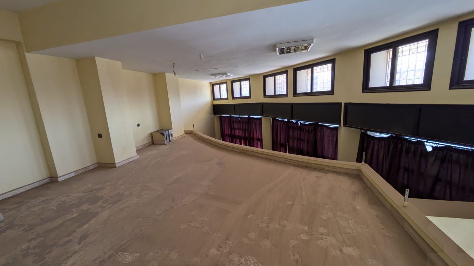 /mi136773/image_775265503.jpg