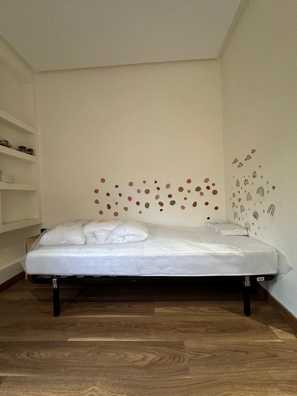 /mi180987/image_275983421.jpeg