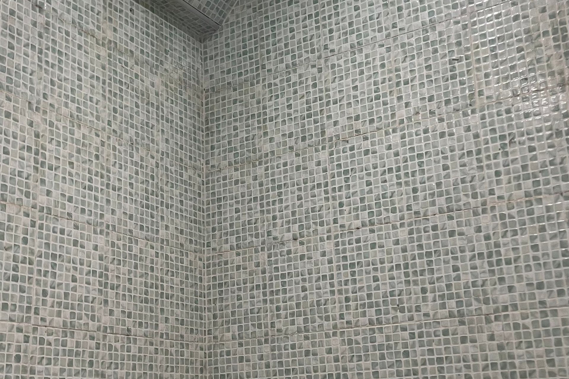 /mi187492/image_987070989.jpeg
