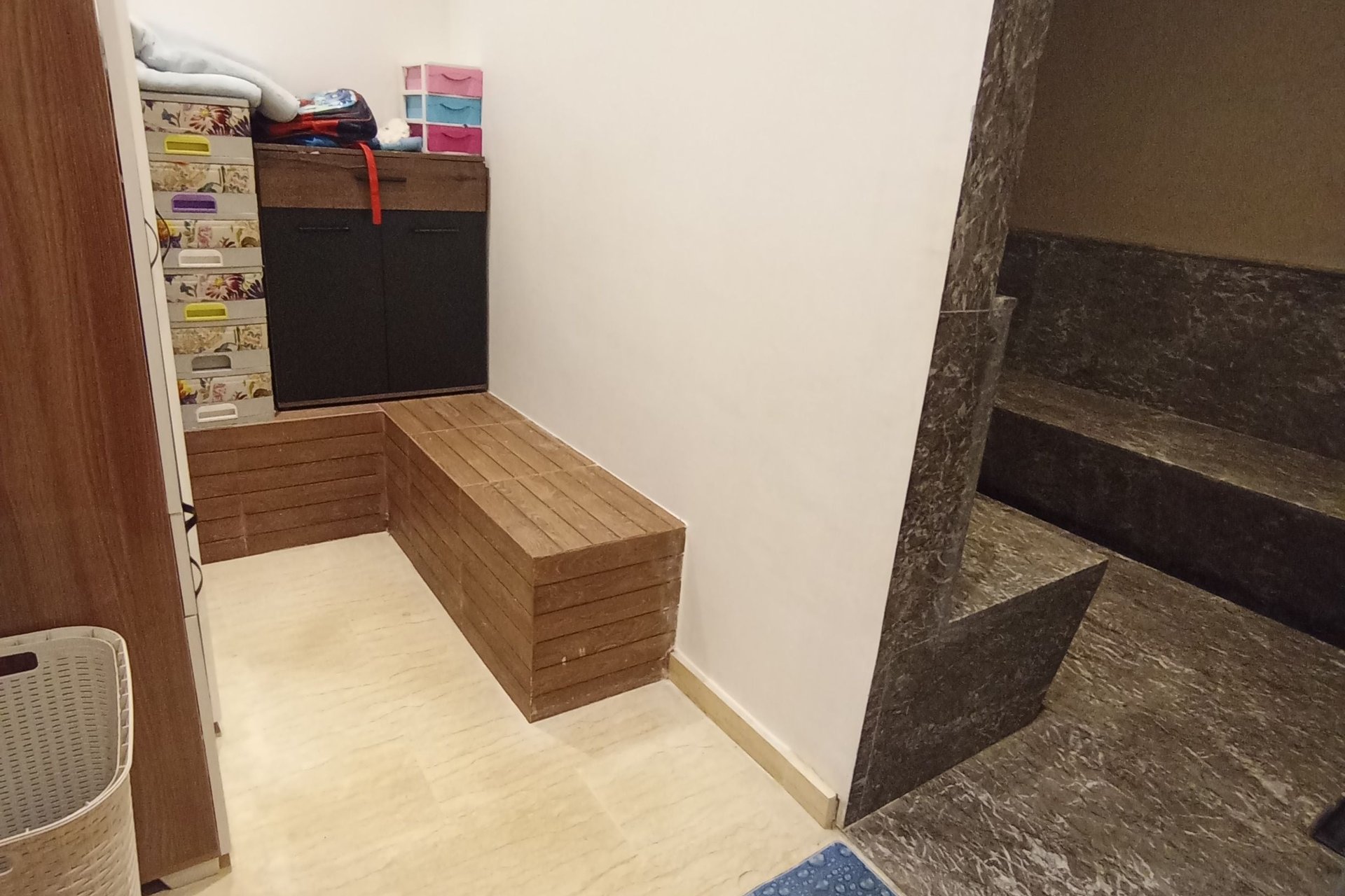 /mi198445/image_96320479.jpg