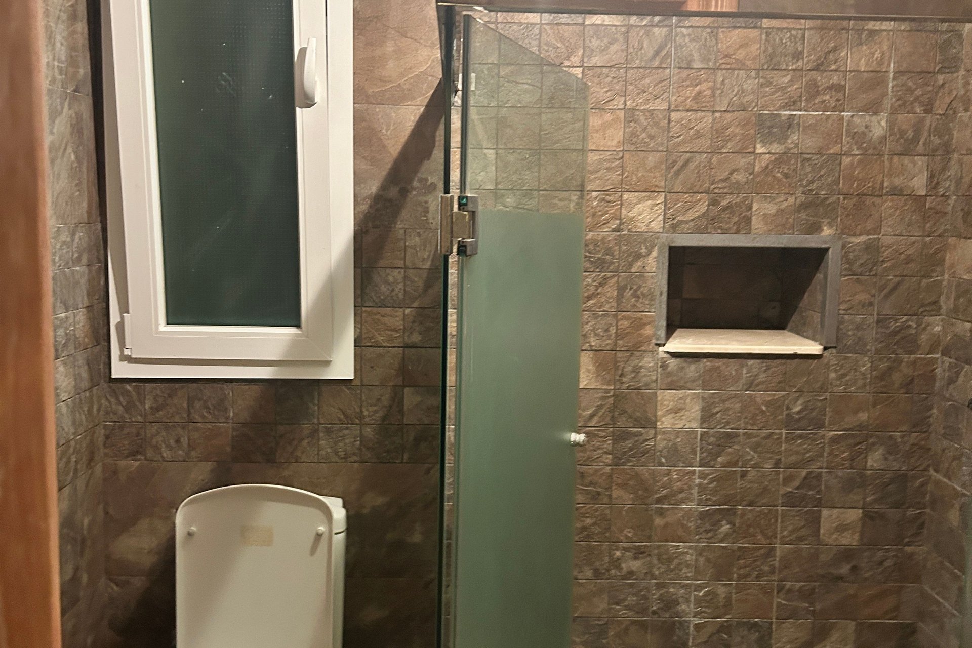 /ni188330/image_491593157.jpeg