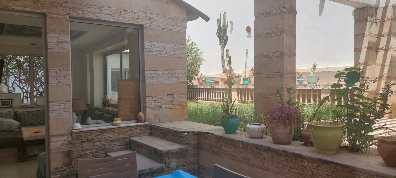 /ra193914/image_372605109.jpeg