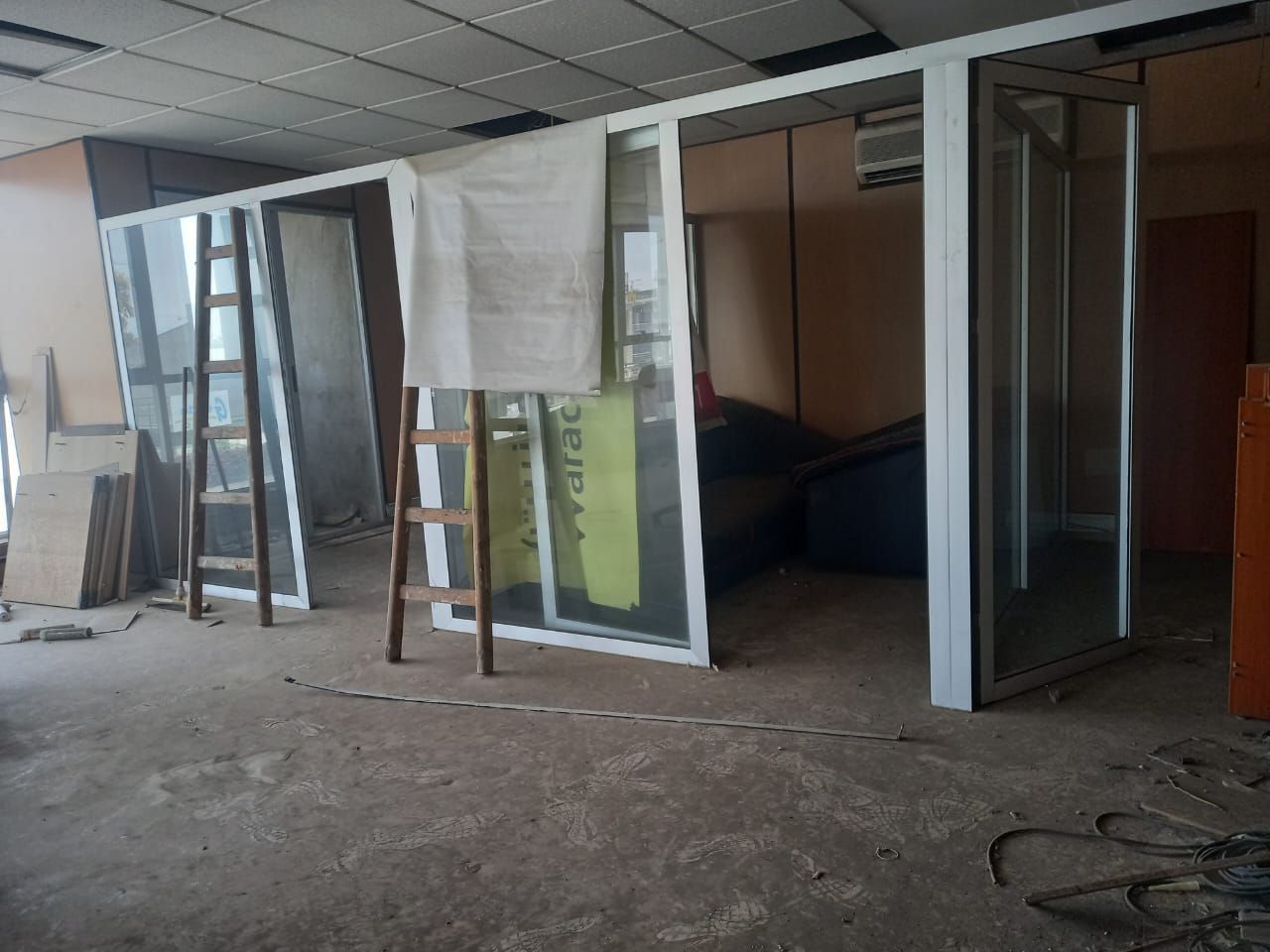 /ri189773/image_304932352.jpeg