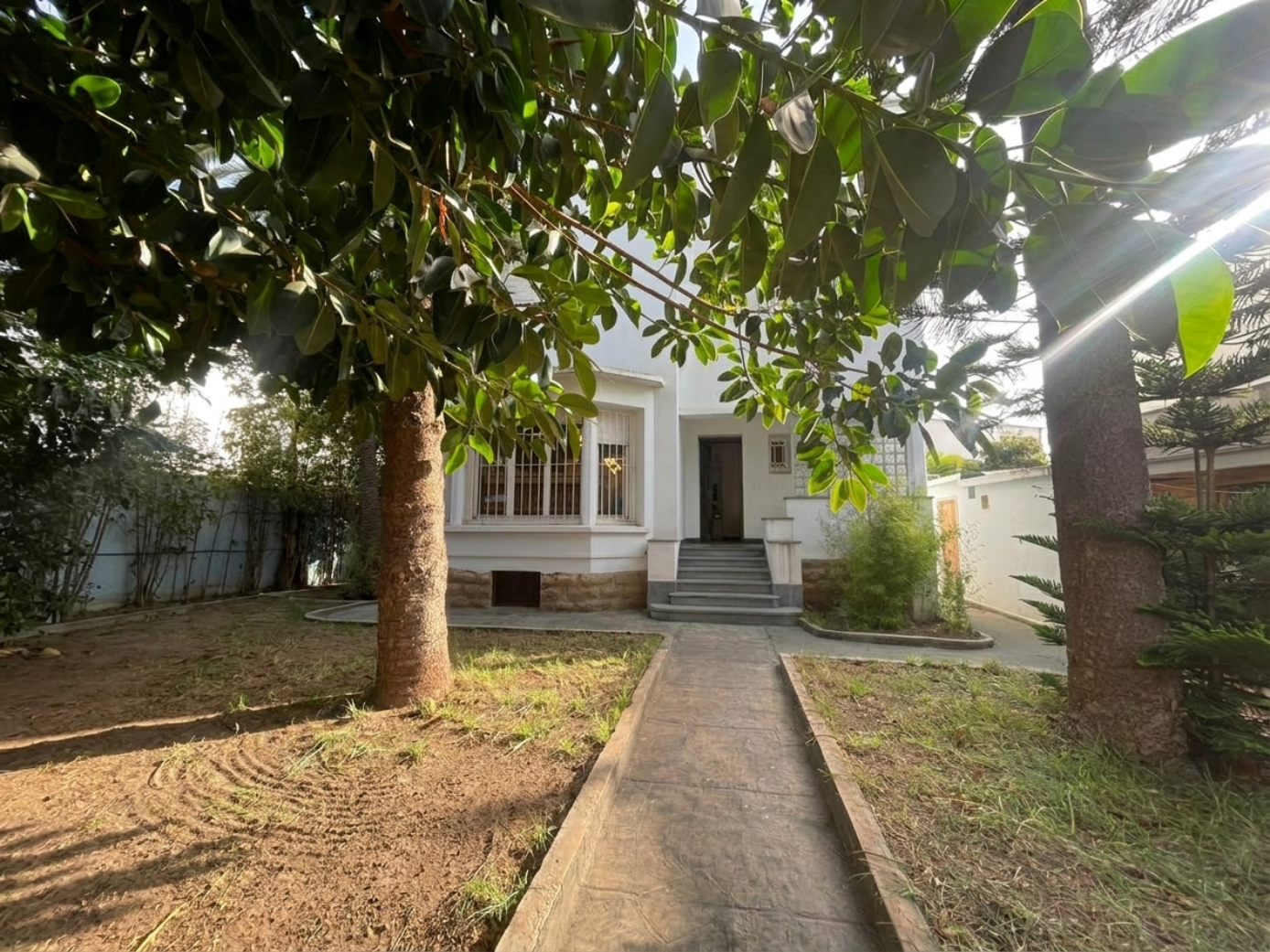 /ri195966/image_722611475.png