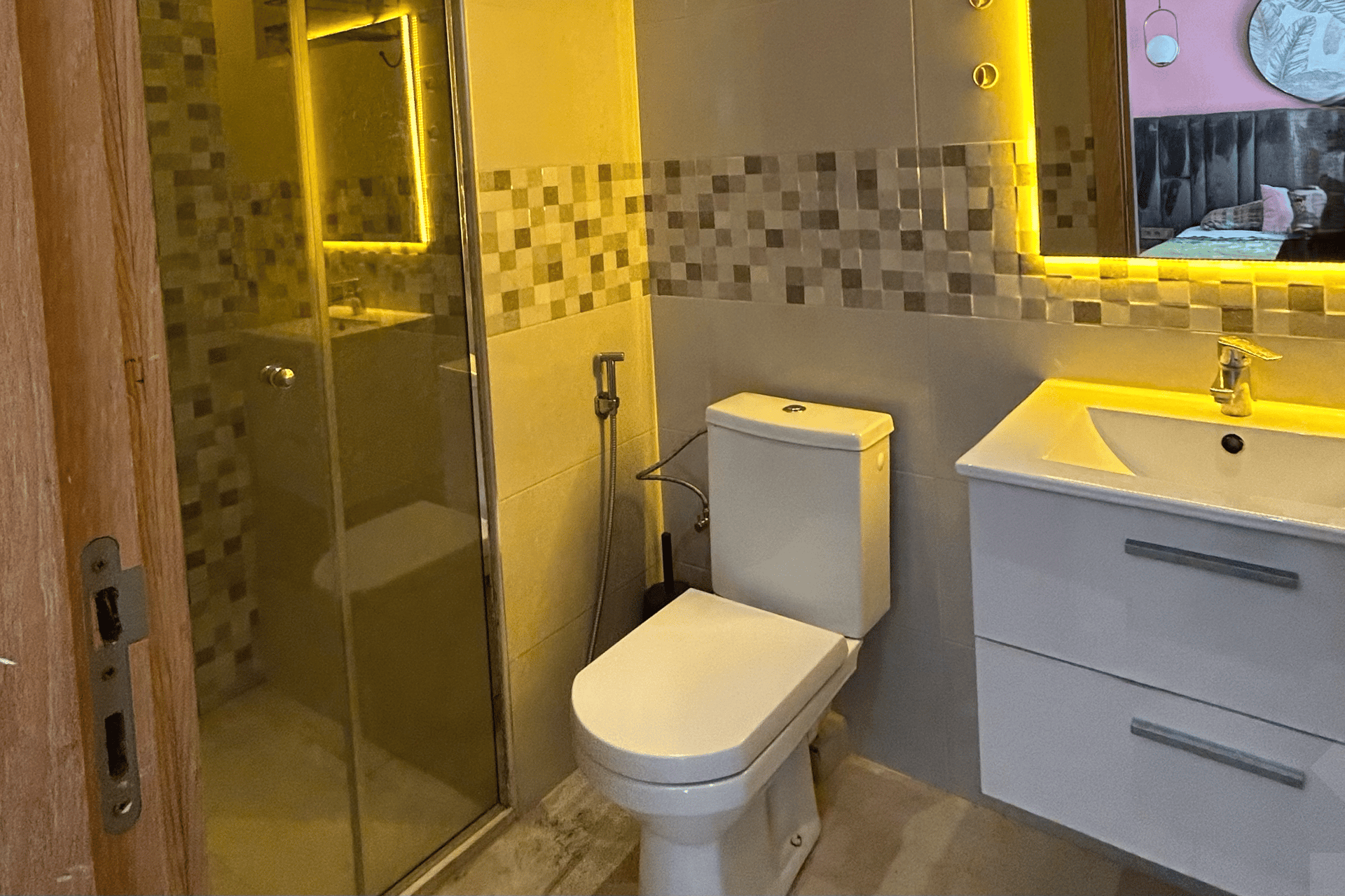 /sa210877/image_39700463.png